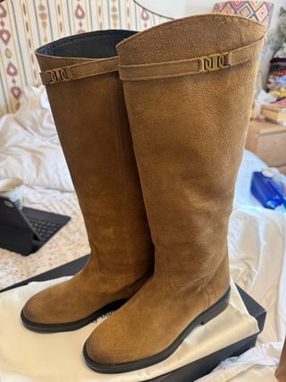 Botas altas piel serraje Massimo Dutti 39 viral