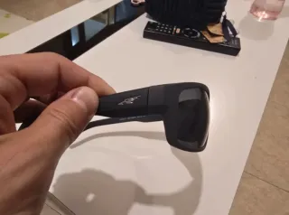 Gafas de sol Arnette negras y grises