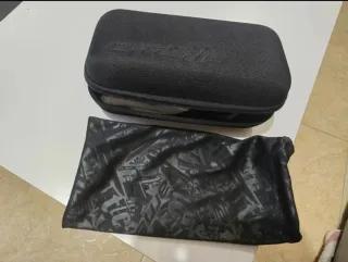 Gafas de sol Arnette negras y grises