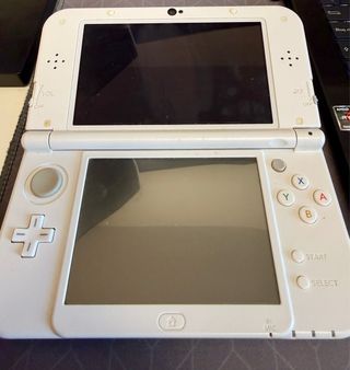 Nintendo 3DS XL Animal Crossing