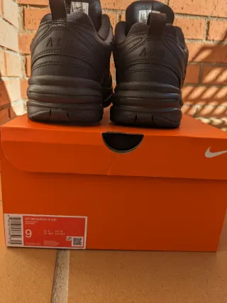 Zapatillas Nike Air Monarch IV Hombre Talla 42,5