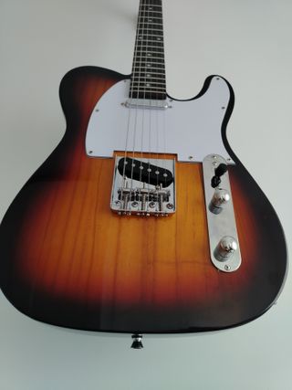 Guitarra eléctrica tipo Telecaster - Sunburst -