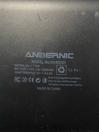 Anbernic RG405H Negra y Multicolor