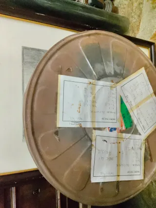 Lata antigua de cine