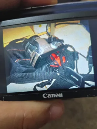 Cámara Canon PowerShot SX210 IS Negra