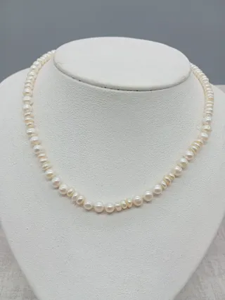 Collar de perlas de agua dulce