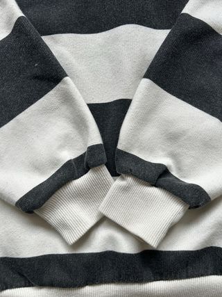 Jersey Pull&Bear rayas blanco y negro