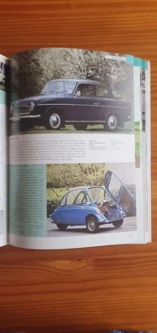 1000 automoviles/ 1000 Automobiles (Spanish Edi...