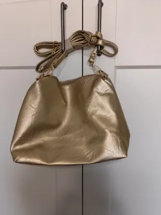 Bolso bandolera dorado