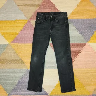 Pantalons texans nen talla 8 anys.