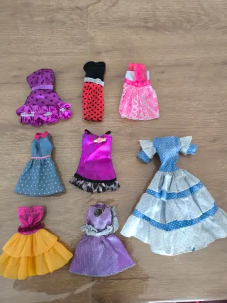 Pack Ropa Barbie