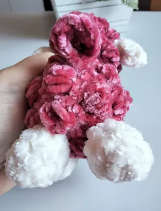 Pecorella in ciniglia rosa