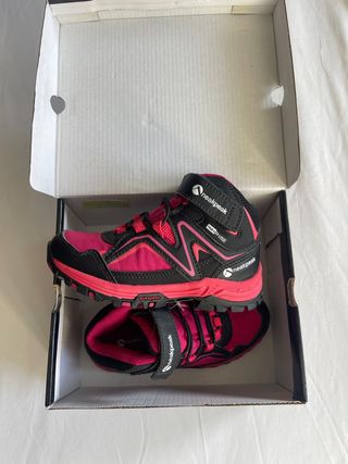 Botas de montaña niña rosa y negro Talla 28