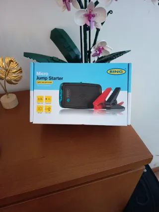 Micro Jump Starter 12V DC 6000mAh