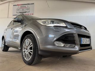 Ford Kuga 2.0 TDCI 140 TITANIUM 4x2