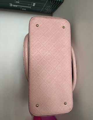 Bolso rosa Guess