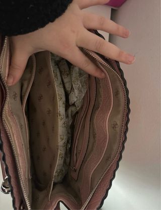 Bolso rosa Guess