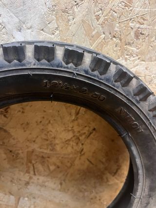 Neumático 12x2.50 Bicicleta