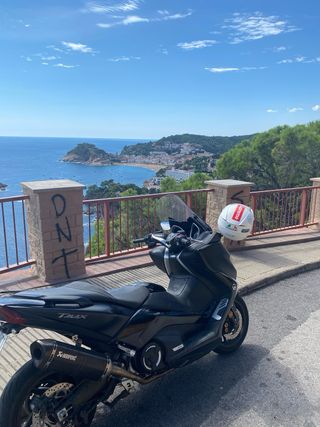 Tubo de escape Akrapovic Tmax