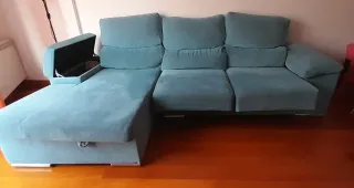 Sofá chaise longue azul