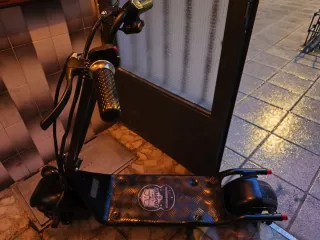 Patinete Eléctrico Negro