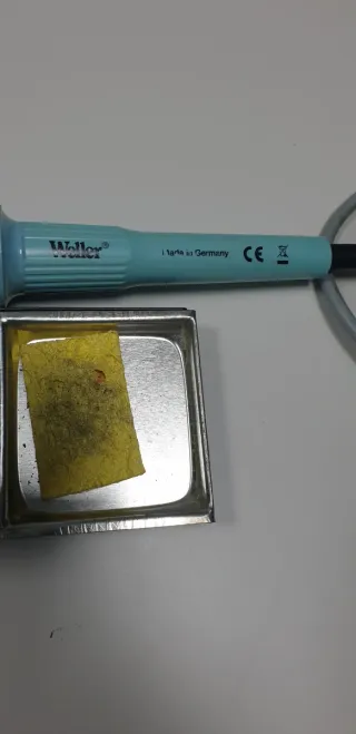 Soldador Weller 220V, 60W /370 C°,con soporte