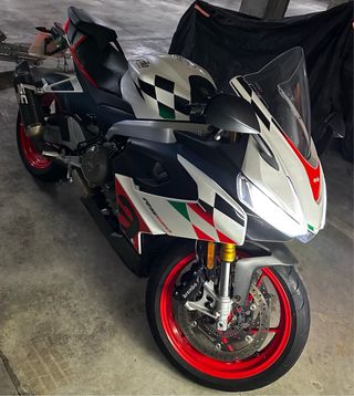 Aprilia RS 660 Extrema 9.000km