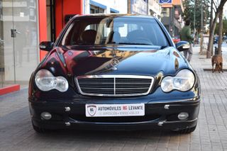 Mercedes-Benz Clase C 2003