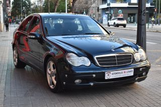 Mercedes-Benz Clase C 2003