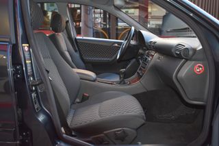 Mercedes-Benz Clase C 2003
