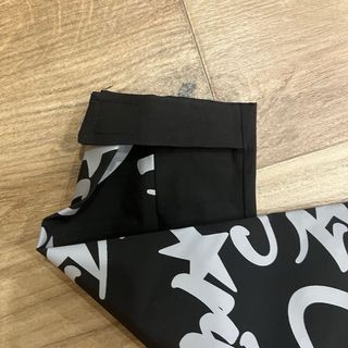 Cortavientos Corteiz Negro y Gris