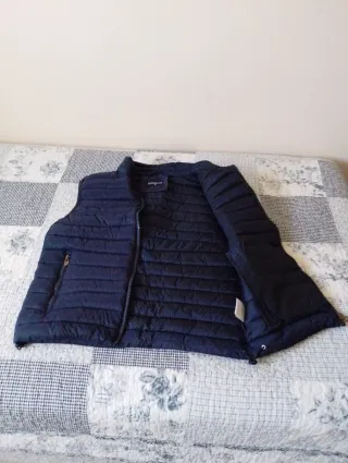 Chaleco azul acolchado