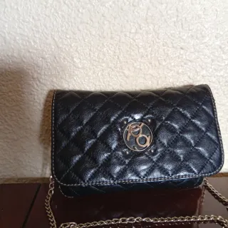 Bolso piel negro bandolera Purificación García