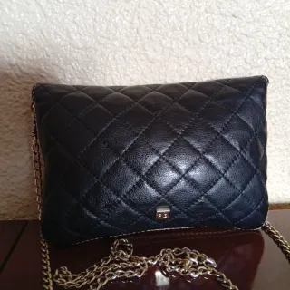 Bolso piel negro bandolera Purificación García