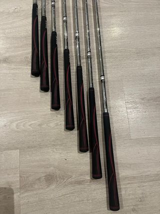 Bolsa de golf TaylorMade con palos Top-Flite