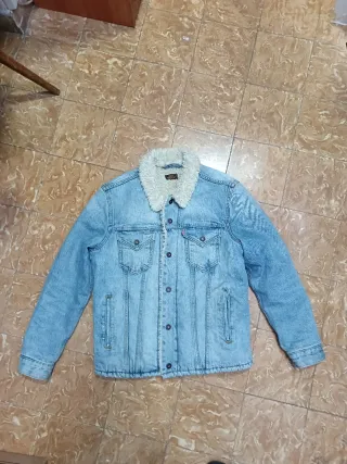 Cazadora Levi's borrego Skateboarding azul 00s