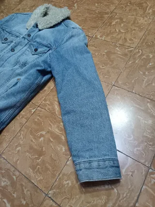 Cazadora Levi's borrego Skateboarding azul 00s