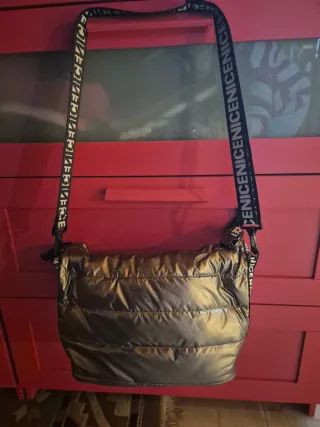 Bolso bandolera plateado