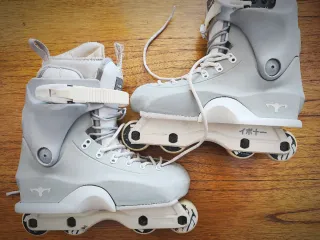 Patines en linea agresivos. EU 39.SAFIKA FOOD WEA