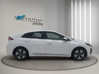 Hyundai IONIQ 1.6 GDI HEV Tecno DCT