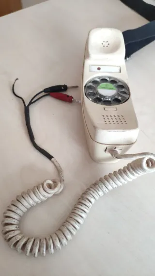 TELEFONO ANTIGUO DE TECNICO.