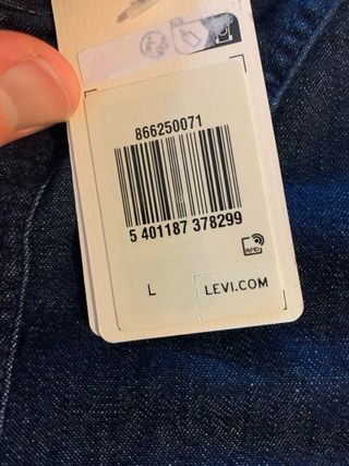 Camisa Levis Azul con etiqueta Talla M