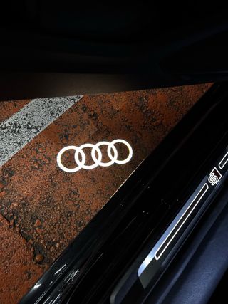 Audi pareja leds