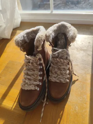 Botines Zara marrones con pelo talla 36