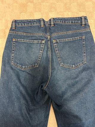 Pantalones Bershka Talla 40 con Raya Lateral