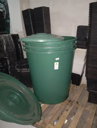 Depósito de agua verde 300Litros