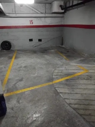 Alquiler plaza parking coche Hospitalet de Llobreg