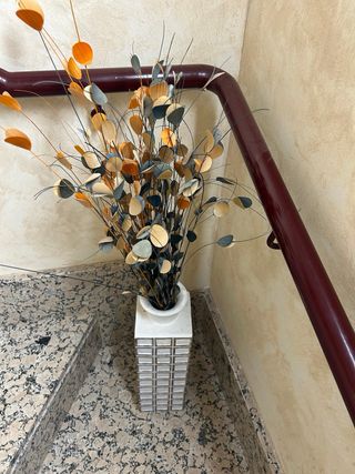 Jarrón Decorativo Cerámica y Piedra