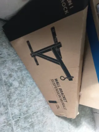 Saco boxeo sin estrenar + soporte pared