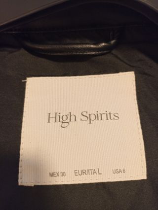 Cazadora High Spirits acolchada símil piel negra